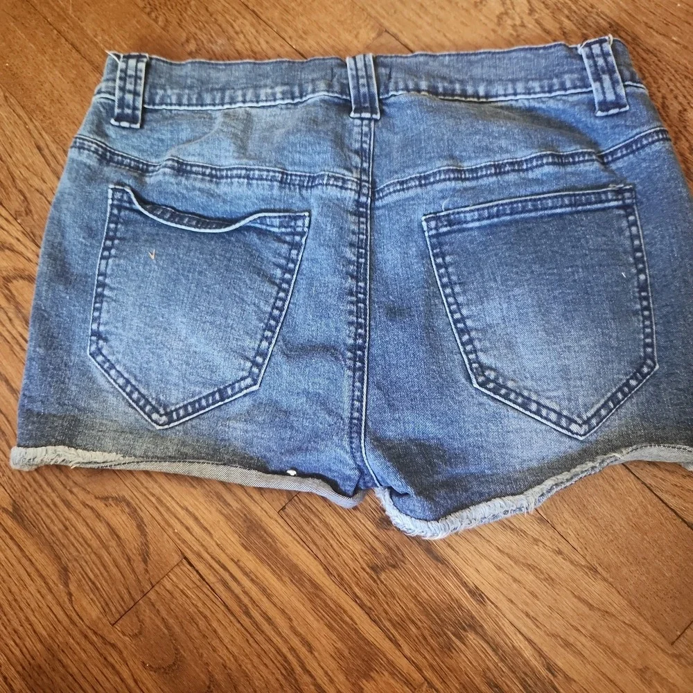 Venus Short Shorts Denim Cut-off Style Rhinestone‎ Casual Summer Women's Size 6